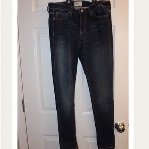 Buckle Peyton Skinny Jeans